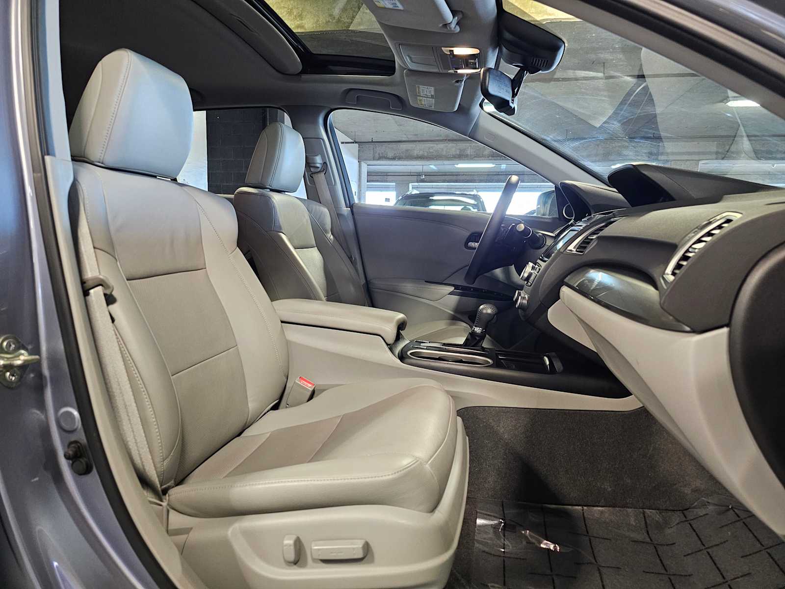 Thumbnail: 2016 Acura RDX - 36