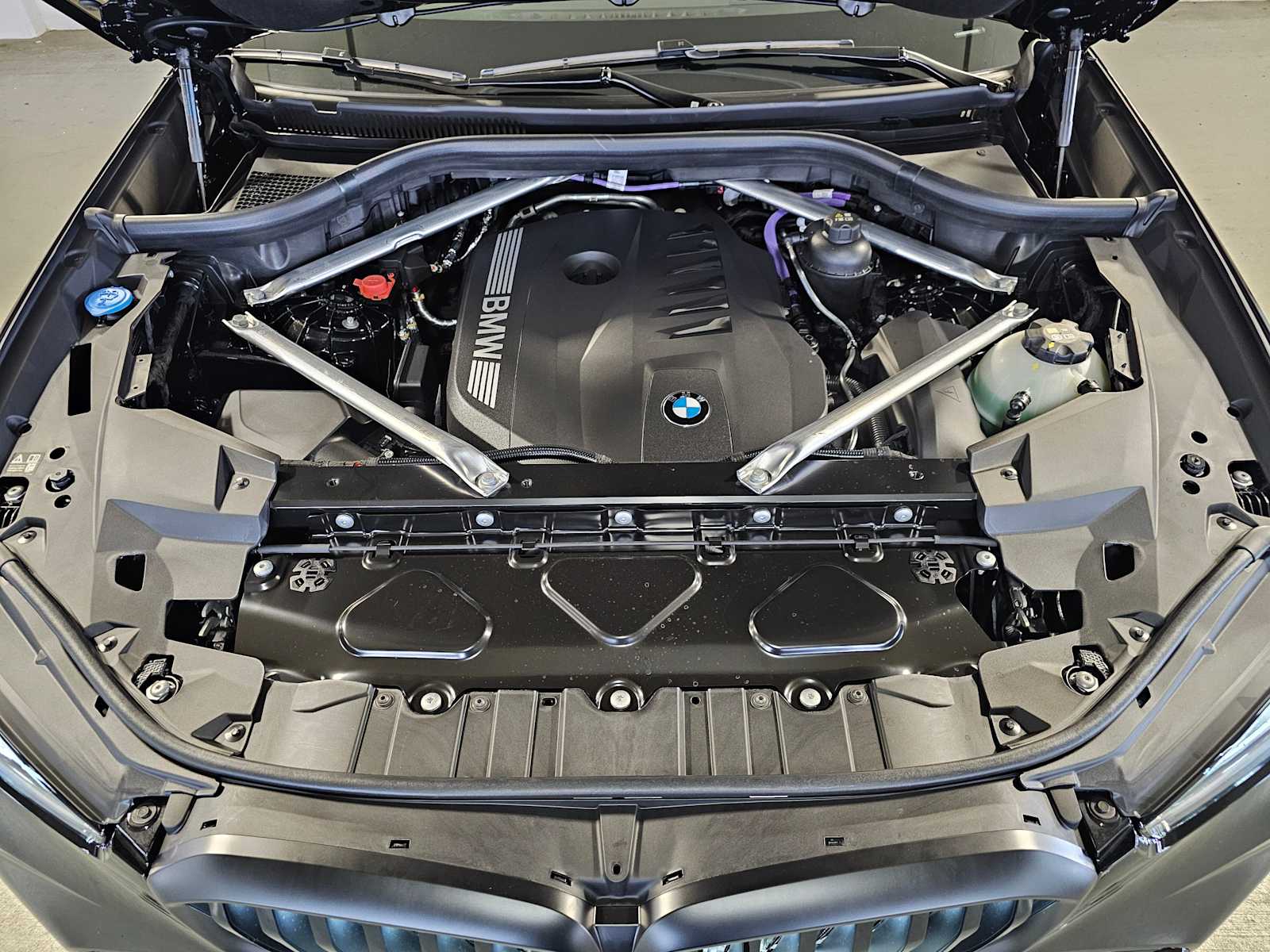 Thumbnail: 2026 BMW X5 - 8