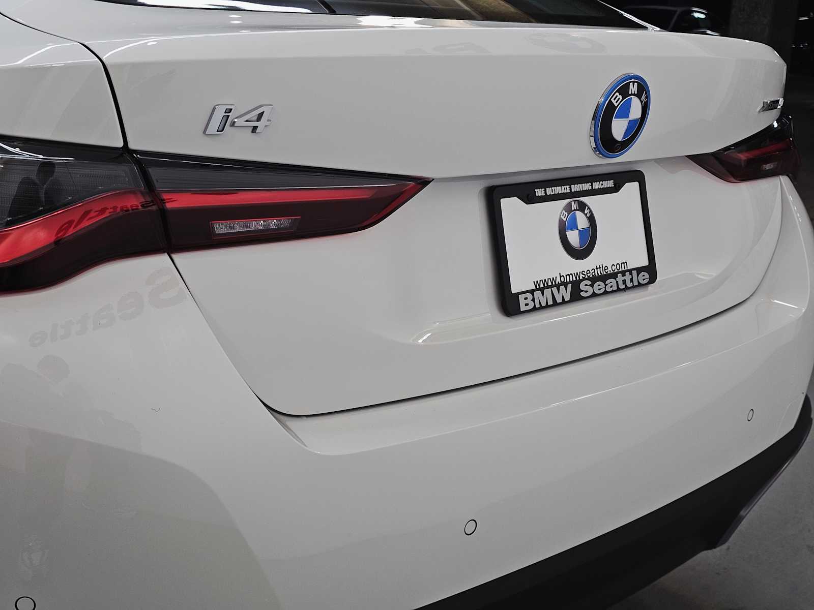 Thumbnail: 2025 BMW i4 - 7