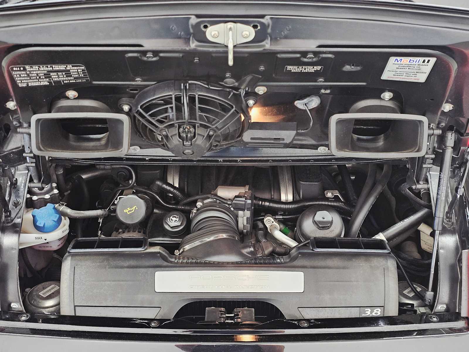 Thumbnail: 2009 Porsche 911 - 28