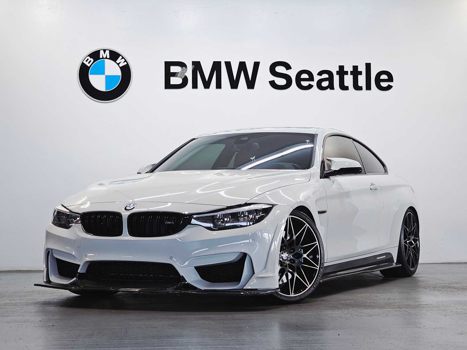 Thumbnail: 2020 BMW M4 - 1
