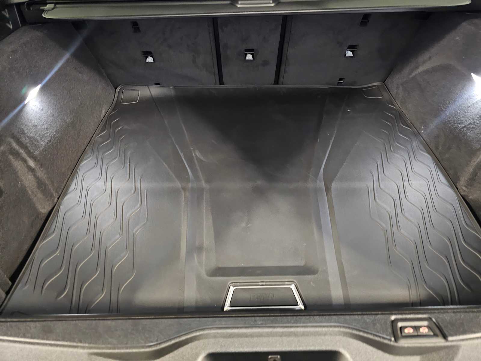 Thumbnail: 2026 BMW X5 - 43