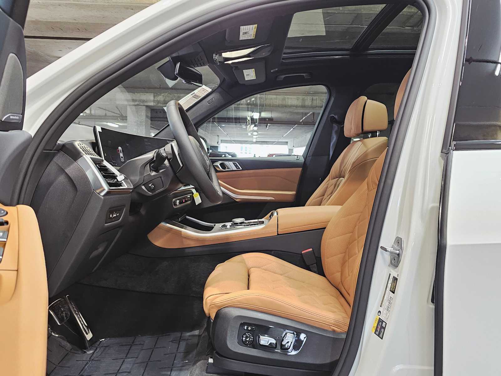 Thumbnail: 2026 BMW X5 - 23