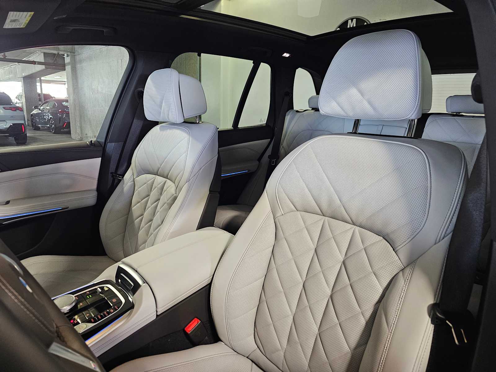 Thumbnail: 2026 BMW X5 - 31