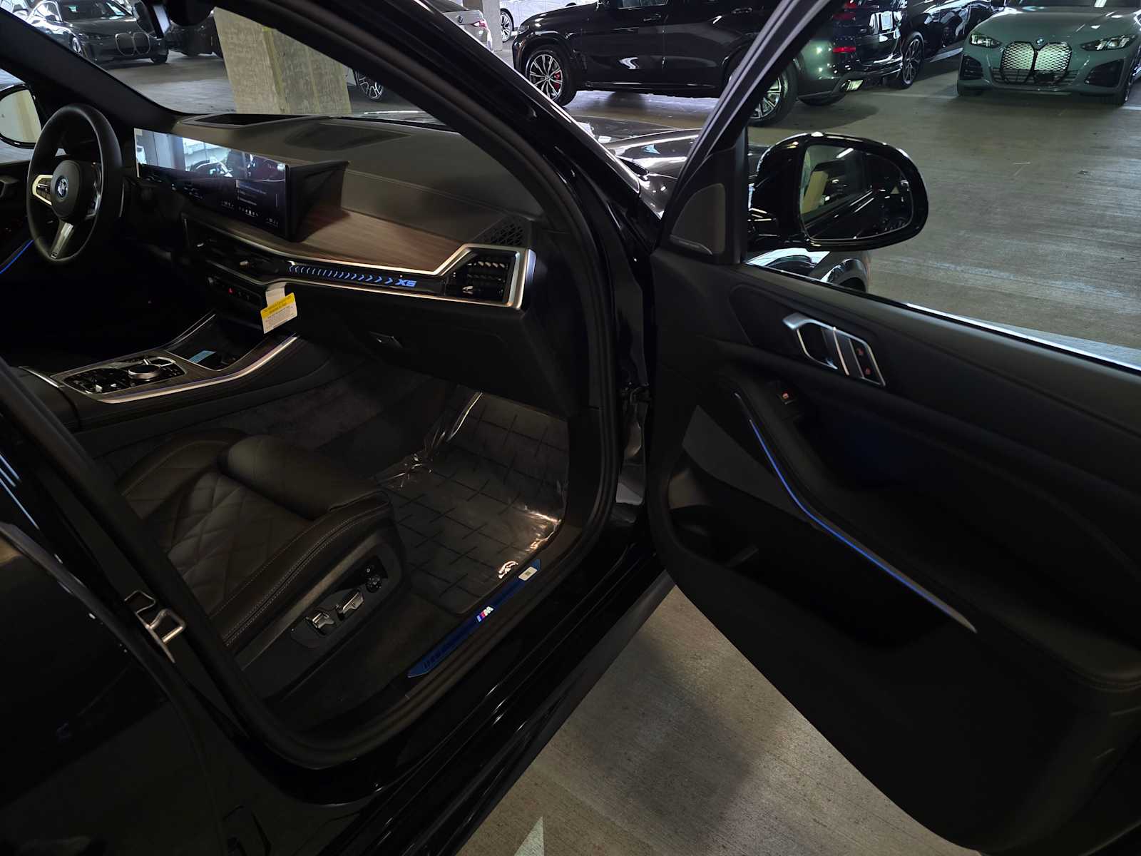 Thumbnail: 2026 BMW X5 - 33