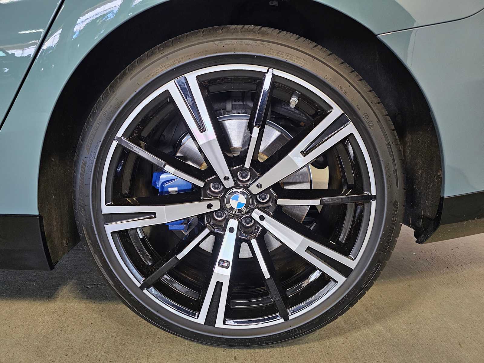 Thumbnail: 2025 BMW 5 Series - 8