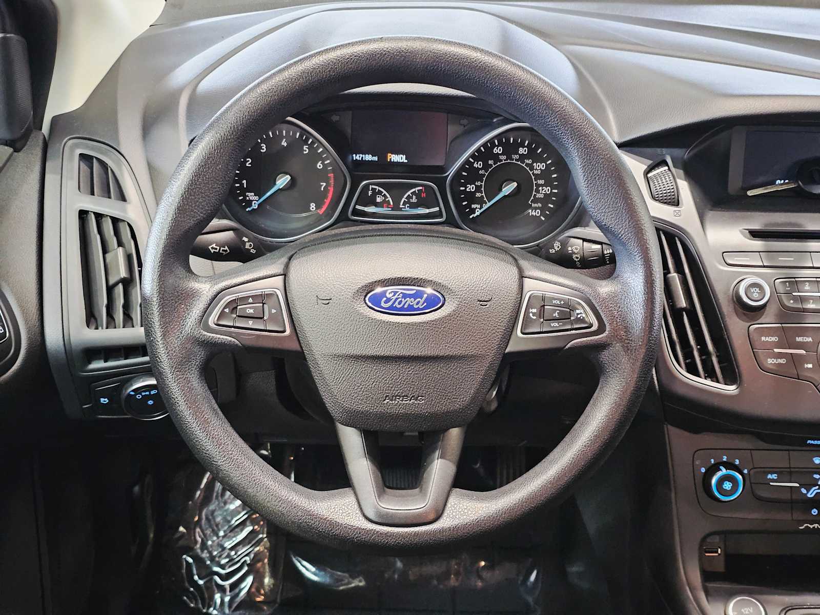 Thumbnail: 2015 Ford Focus - 11