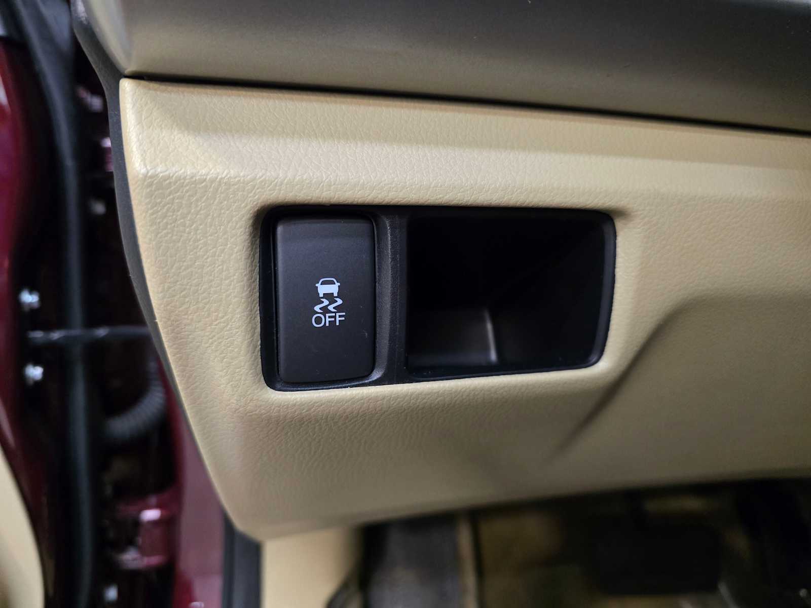 Thumbnail: 2011 Honda Accord - 19