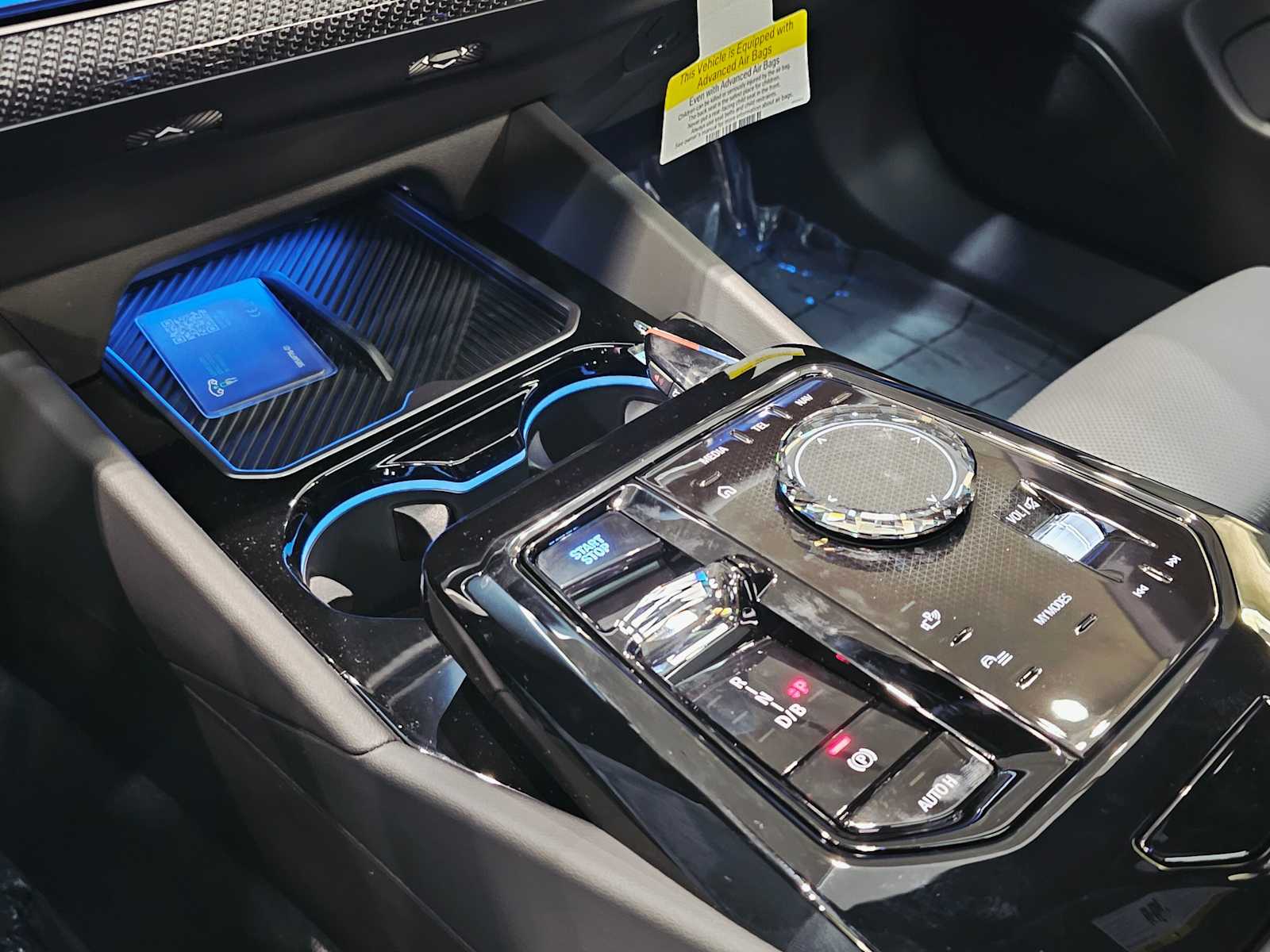 Thumbnail: 2025 BMW i5 - 17