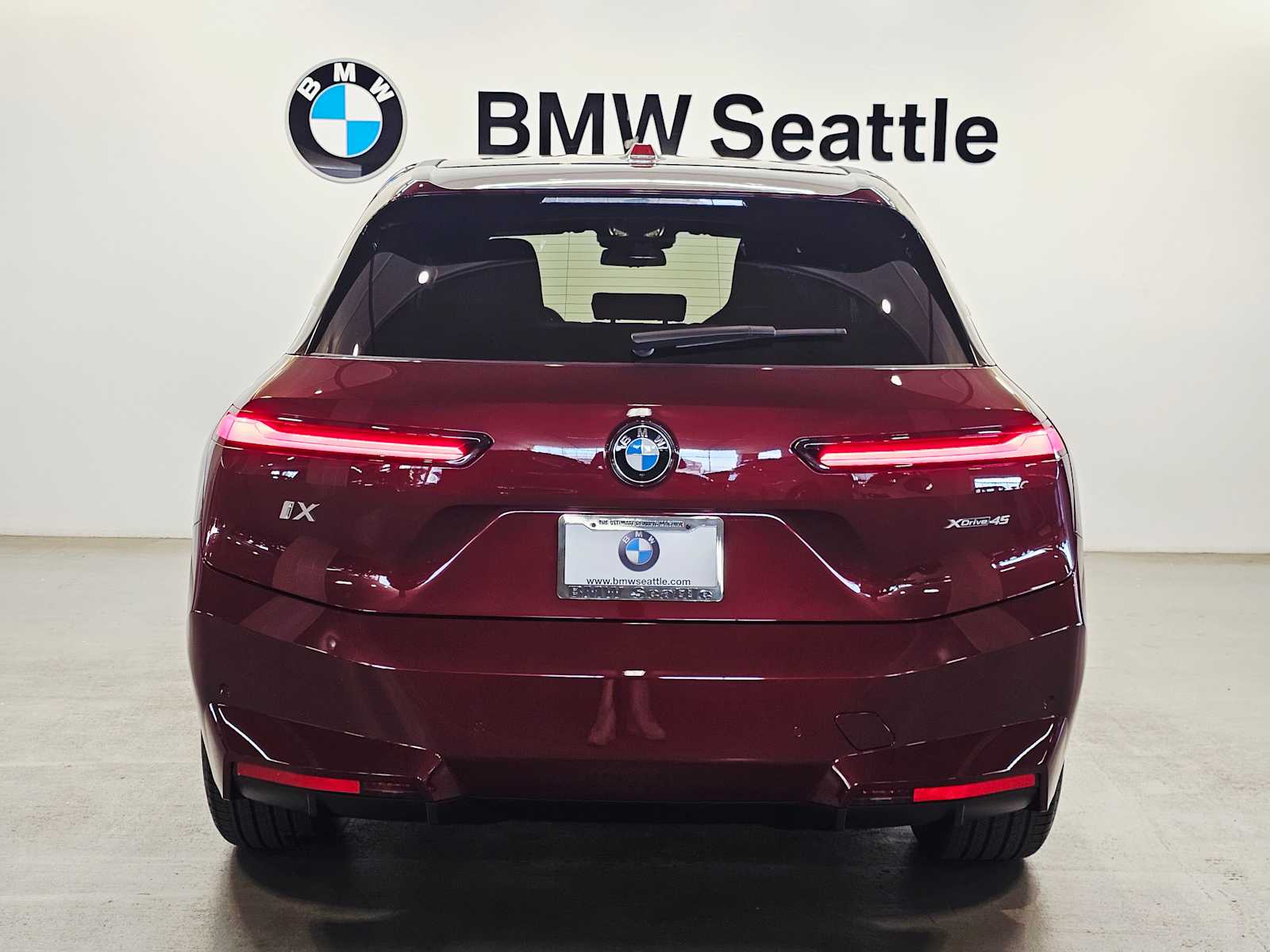 Thumbnail: 2026 BMW iX - 5