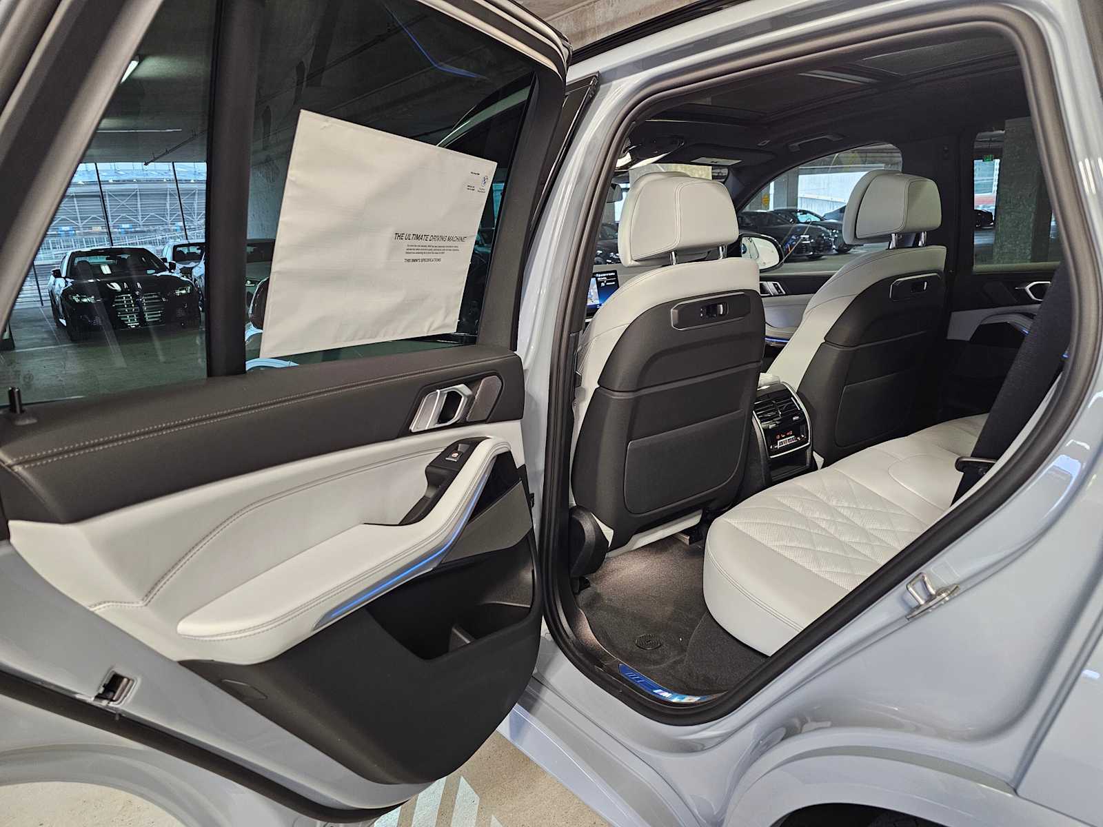 Thumbnail: 2026 BMW X5 - 36