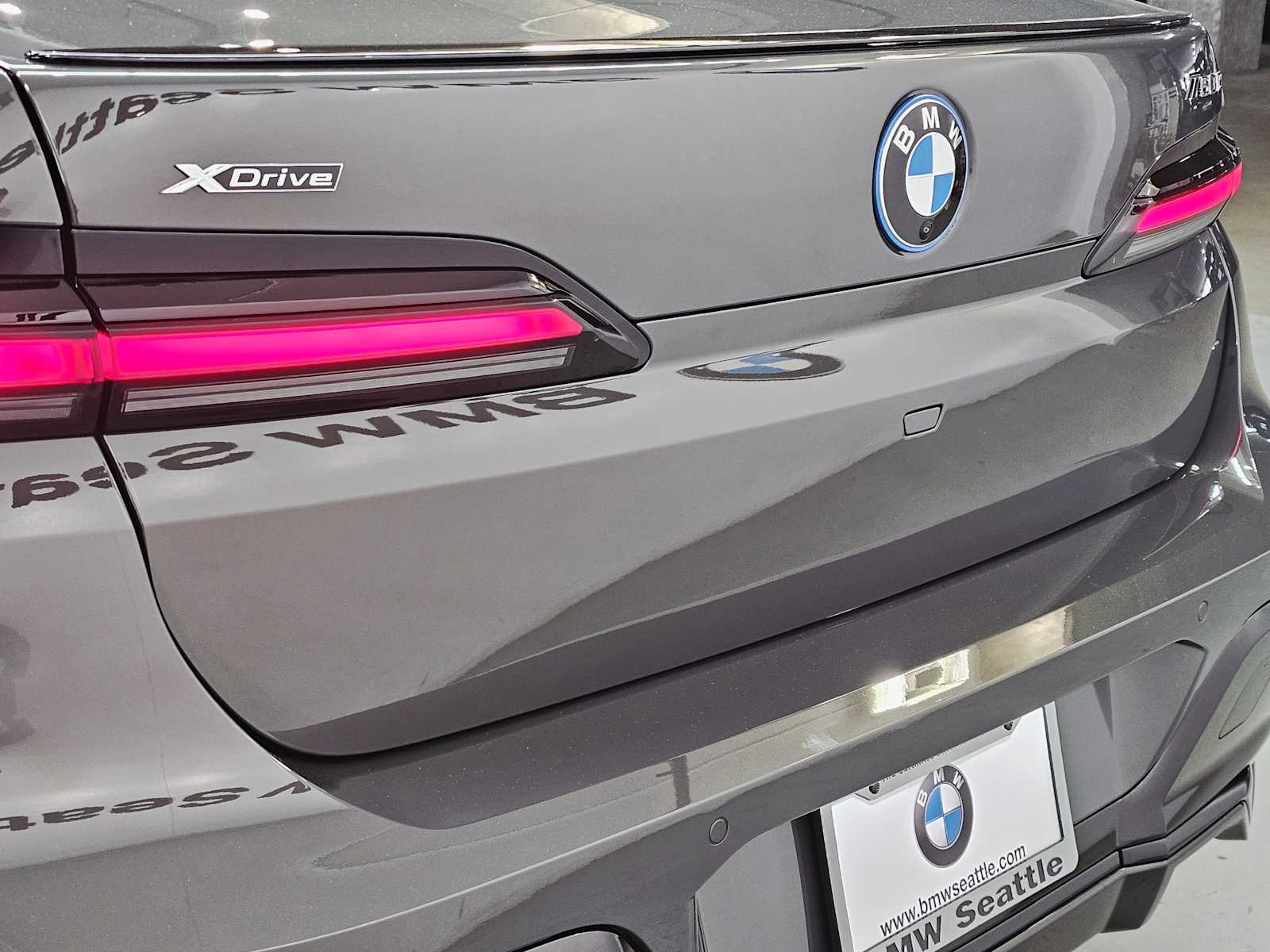 Thumbnail: 2026 BMW 7 Series - 7