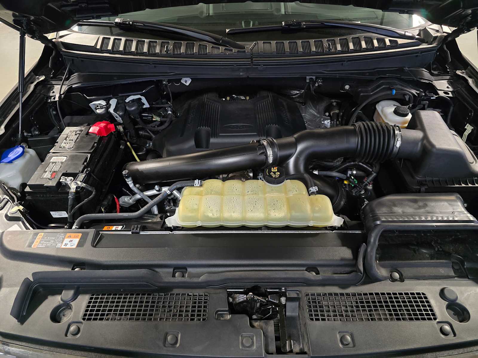 Thumbnail: 2020 Ford Expedition - 9