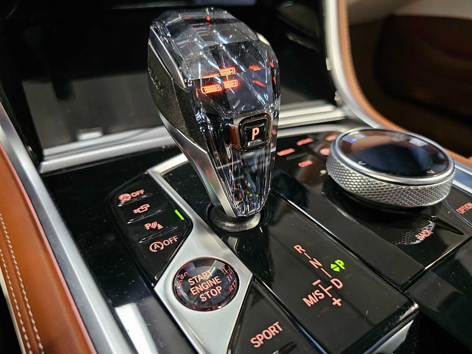 Thumbnail: 2025 BMW 8 Series - 26