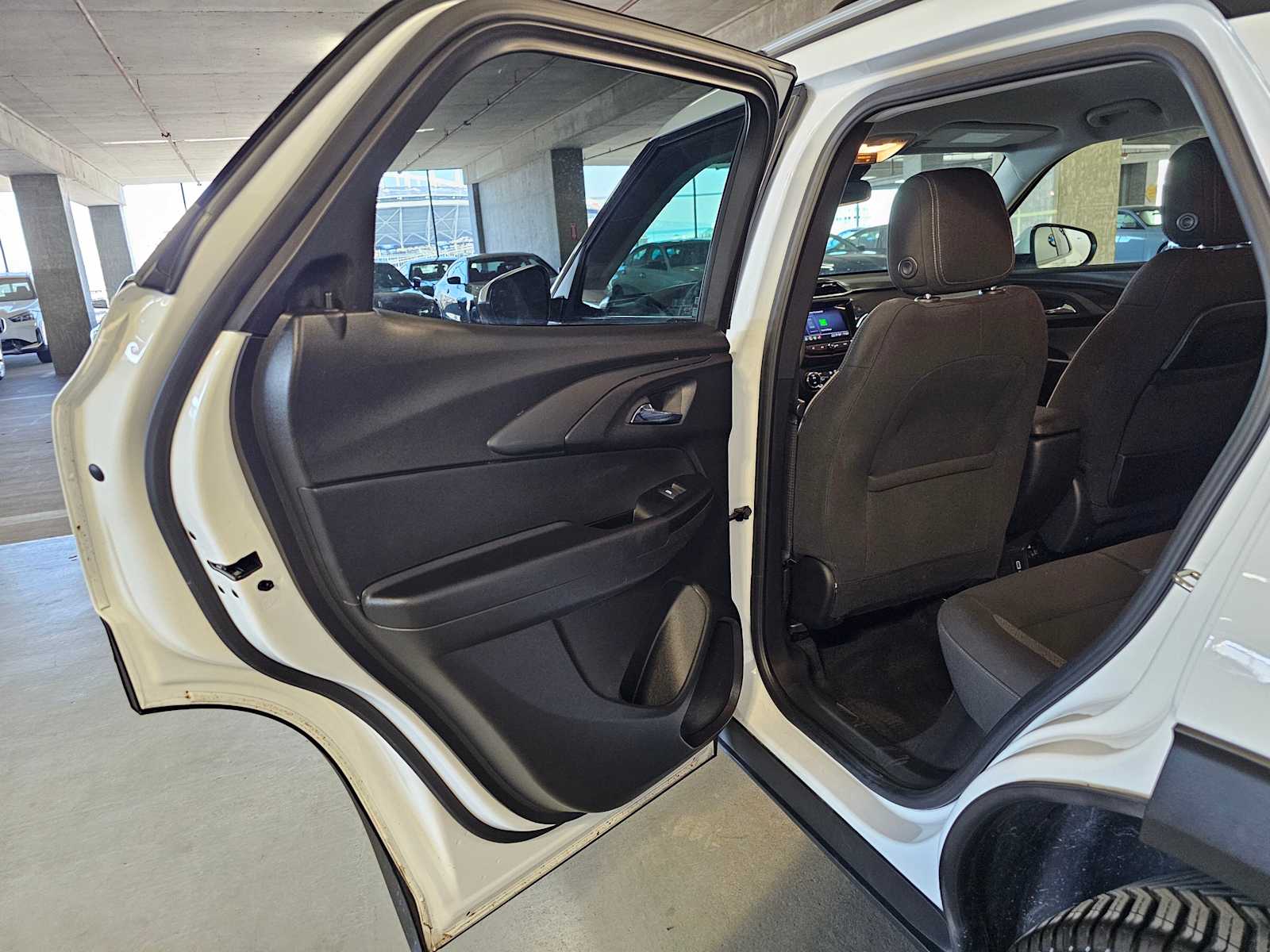 Thumbnail: 2022 Chevrolet TrailBlazer - 29