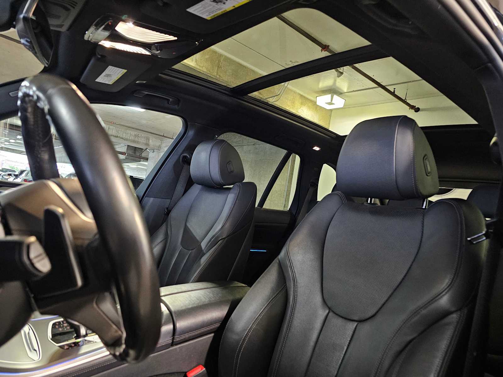 Thumbnail: 2022 BMW X5 - 34