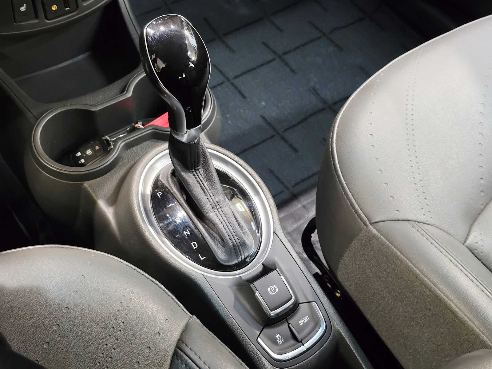 Thumbnail: 2015 Chevrolet Spark - 16