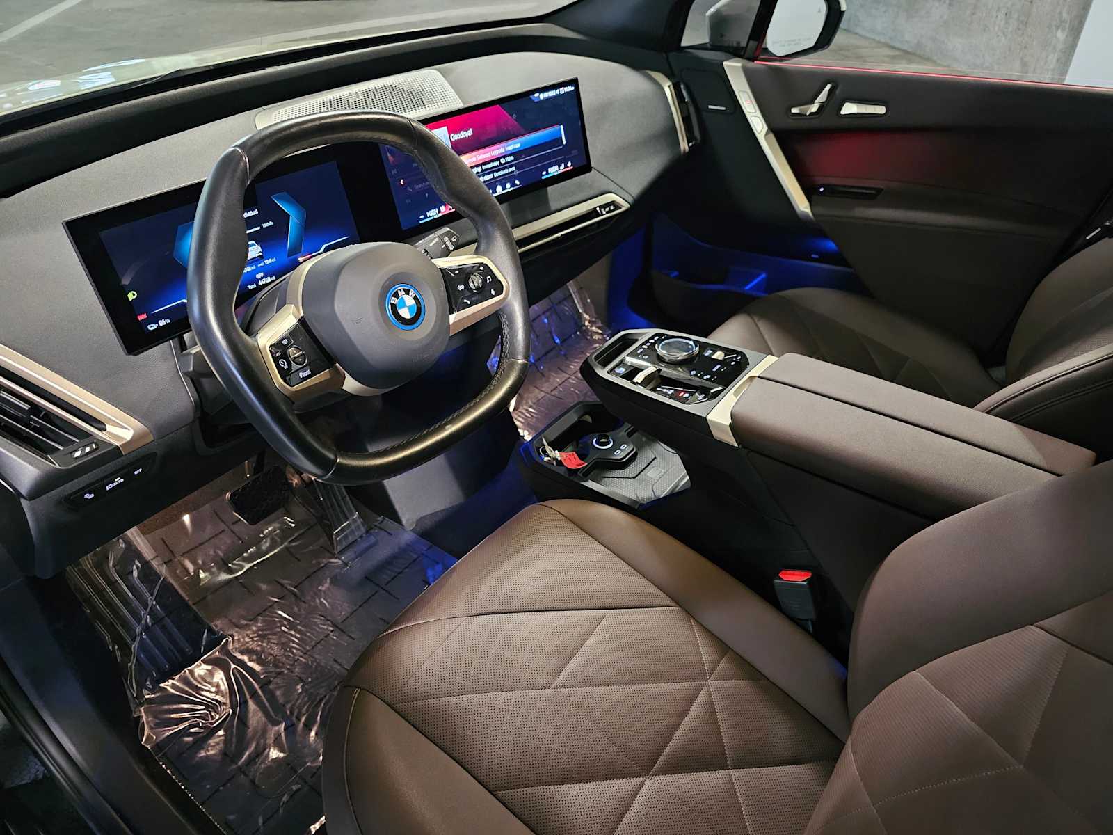 Thumbnail: 2024 BMW iX - 2