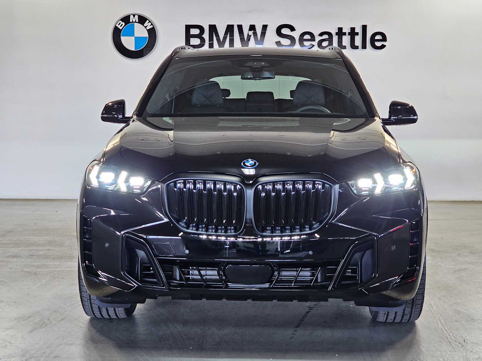 Thumbnail: 2026 BMW X5 - 6