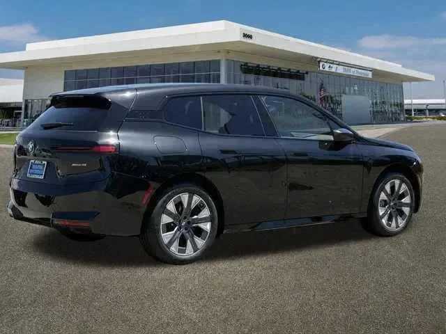 Thumbnail: 2026 BMW iX - 11