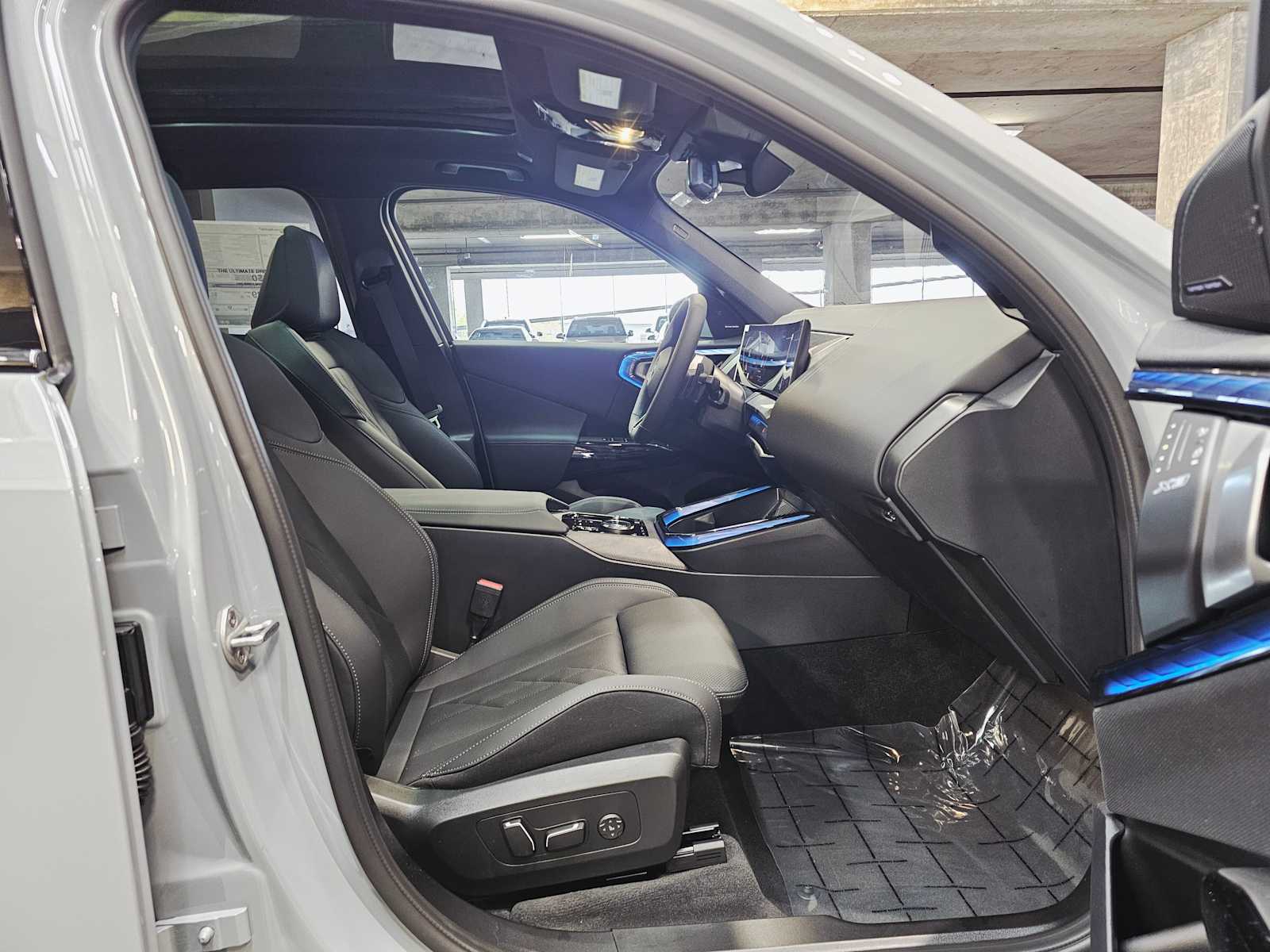 Thumbnail: 2026 BMW X3 - 27