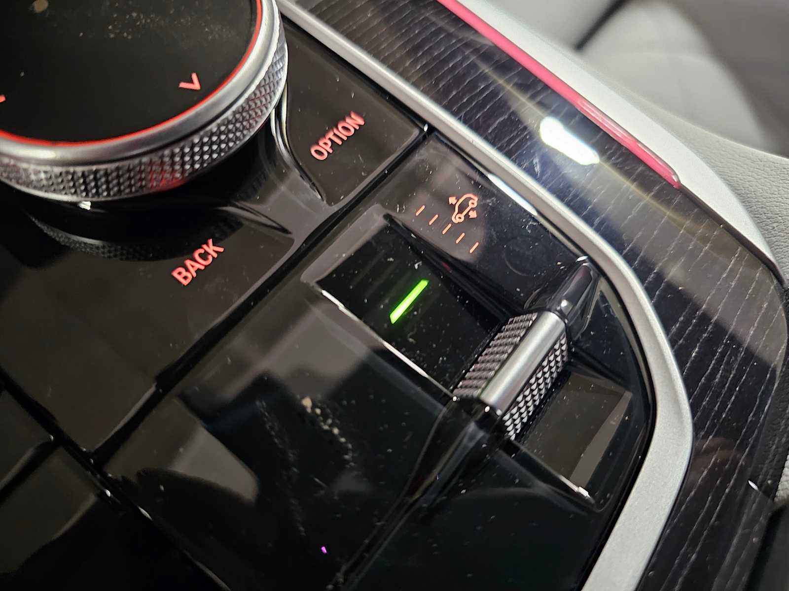 Thumbnail: 2026 BMW X5 - 21