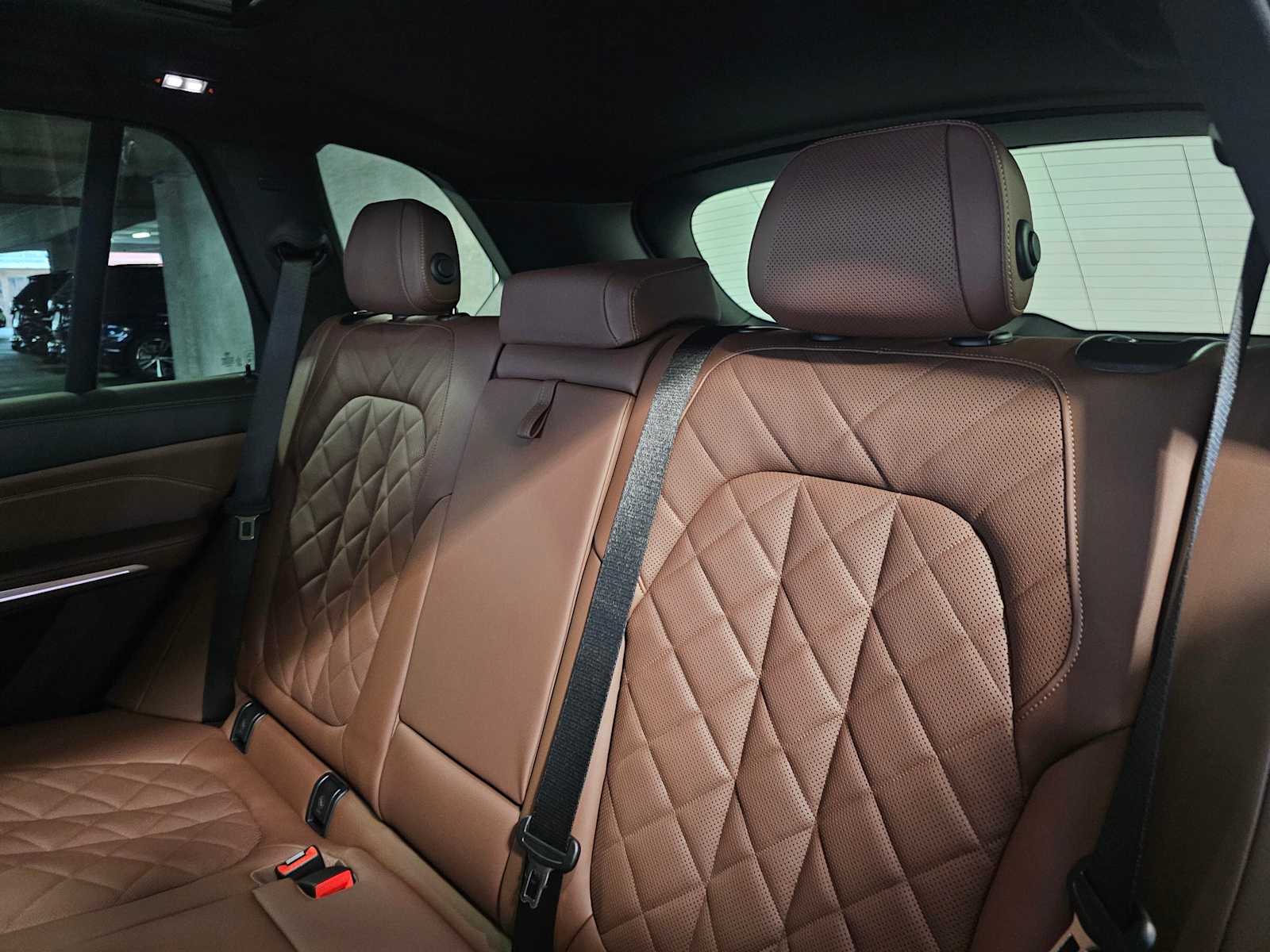 Thumbnail: 2026 BMW X5 - 37