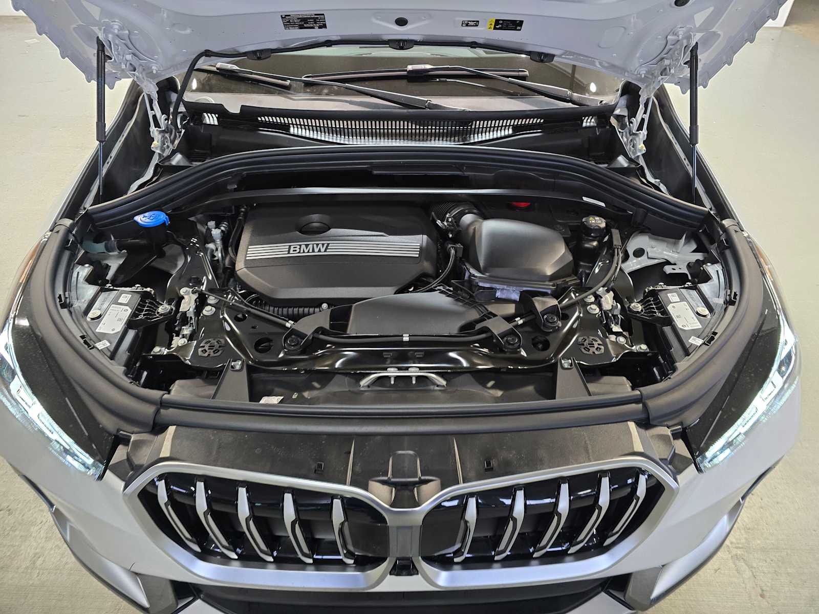 Thumbnail: 2026 BMW X1 - 9