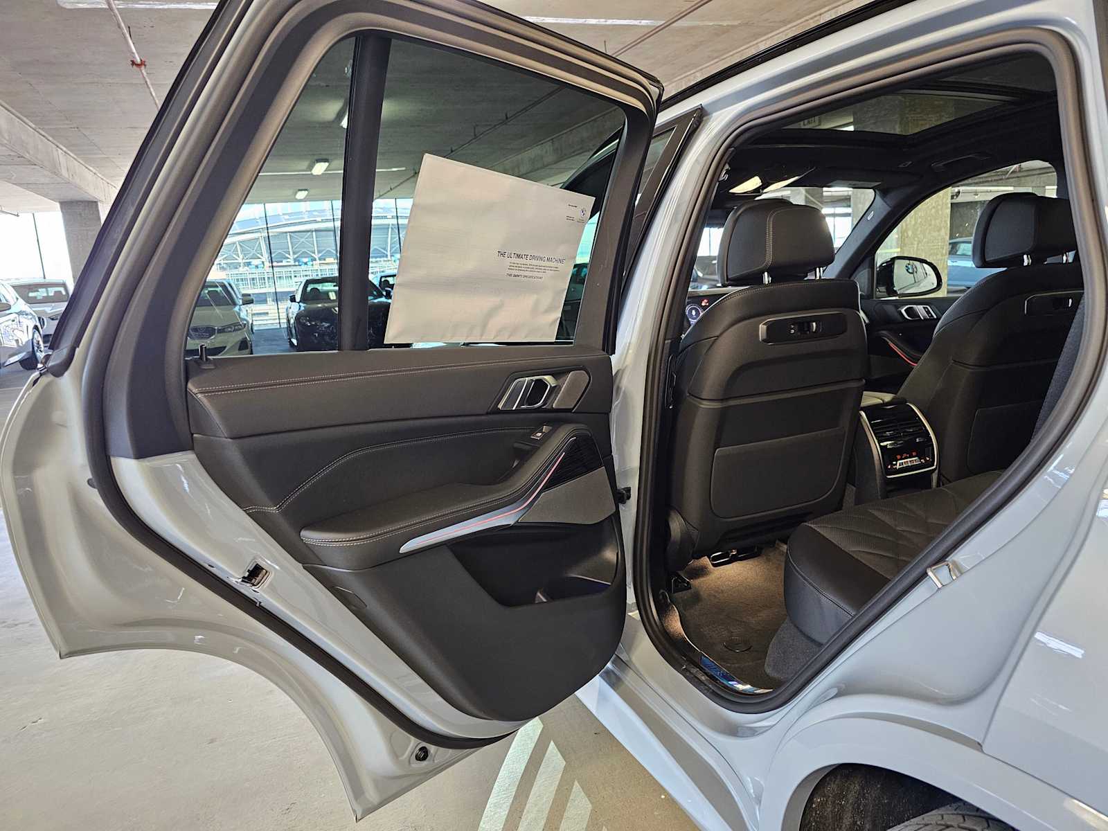 Thumbnail: 2026 BMW X5 - 36