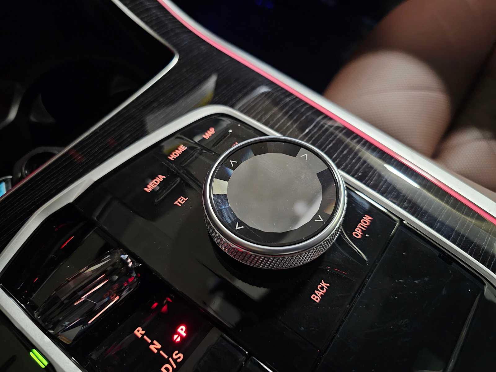 Thumbnail: 2026 BMW X5 - 24