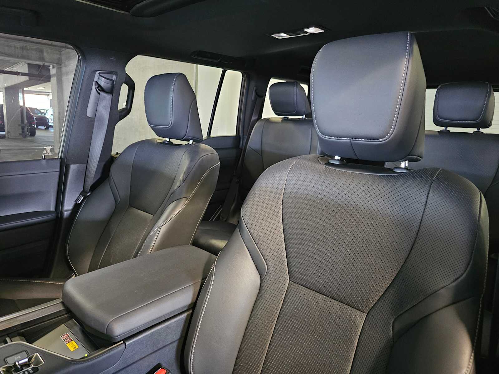 Thumbnail: 2024 Lexus GX - 32