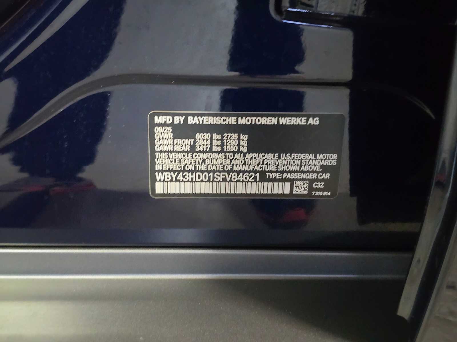 Thumbnail: 2025 BMW i4 - 32