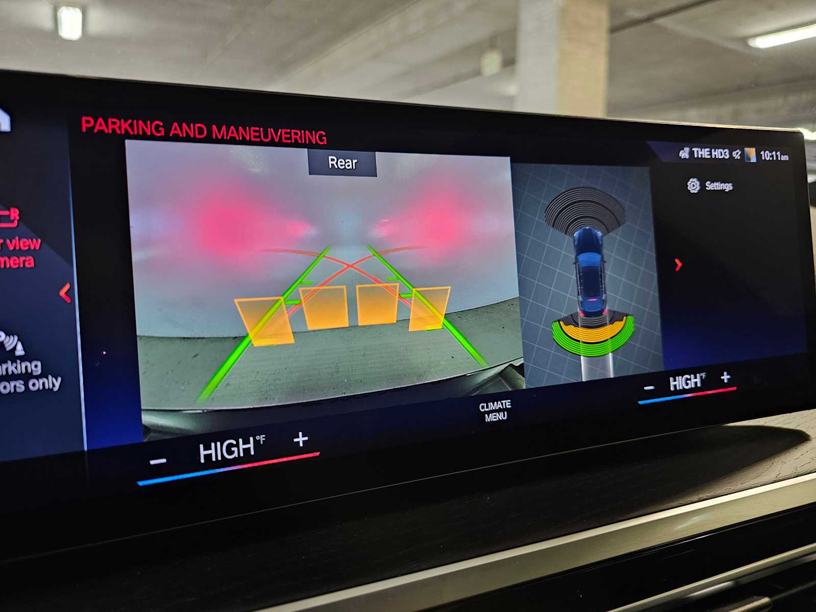 Thumbnail: 2023 BMW i4 - 17