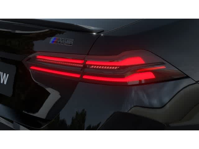 Thumbnail: 2026 BMW M5 - 8