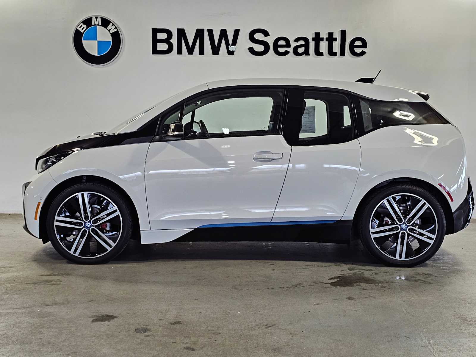 Thumbnail: 2017 BMW i3 - 3