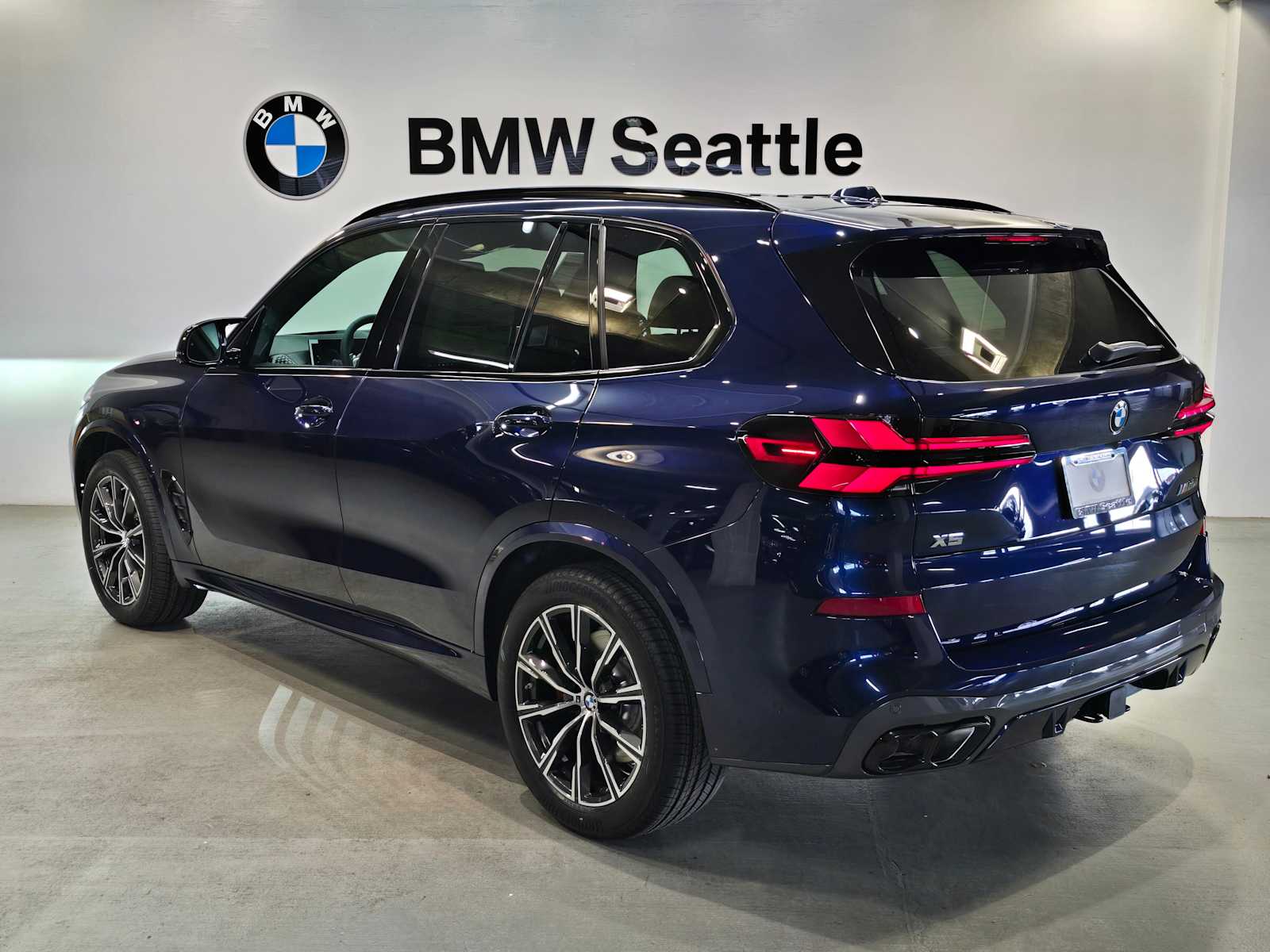 Thumbnail: 2026 BMW X5 - 4