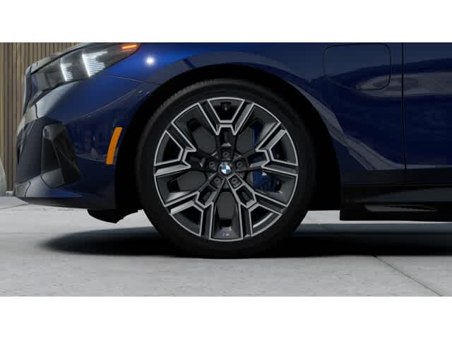 Thumbnail: 2026 BMW 5 Series - 7