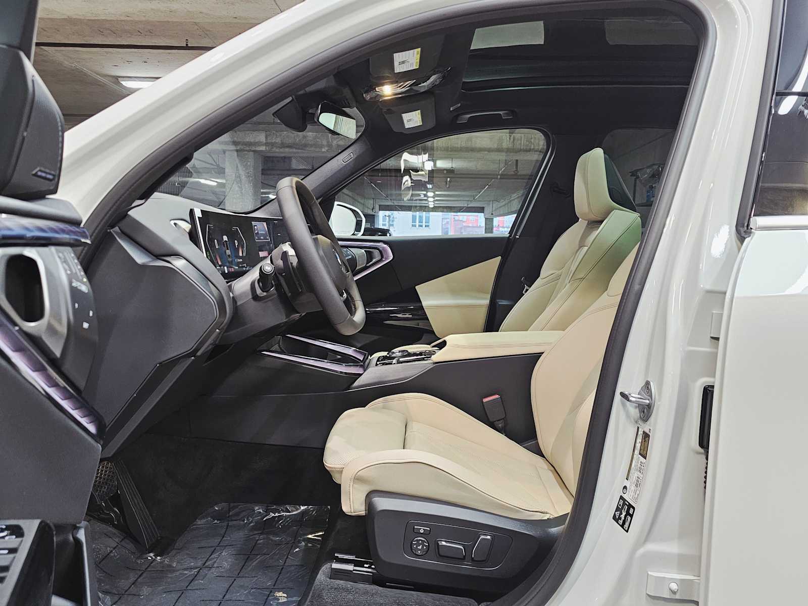 Thumbnail: 2026 BMW X3 - 23