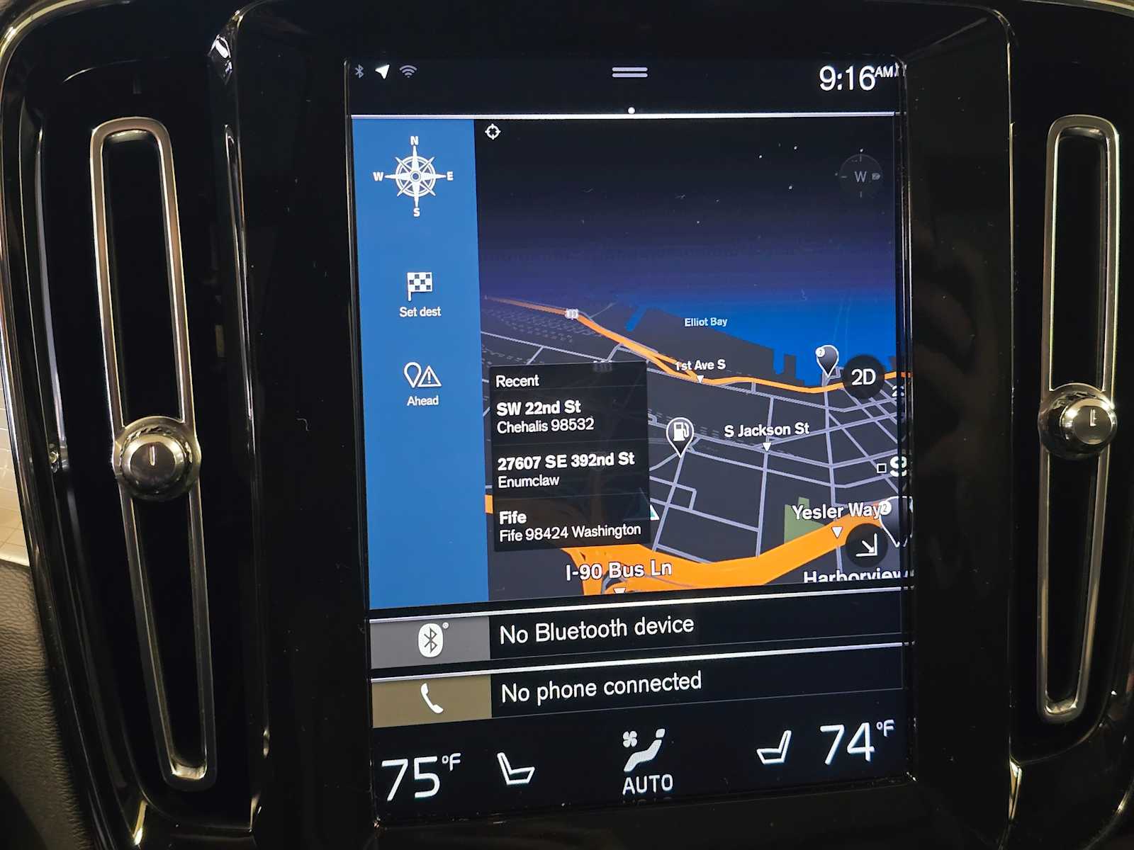 Thumbnail: 2019 Volvo XC40 - 16