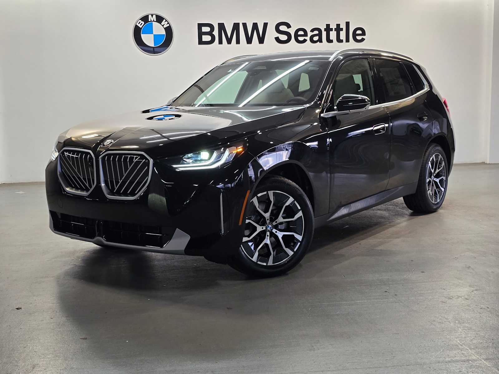 Thumbnail: 2026 BMW X3 - 1