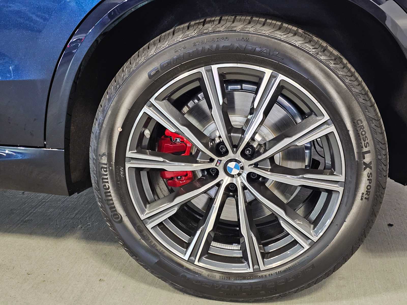 Thumbnail: 2026 BMW X5 - 9