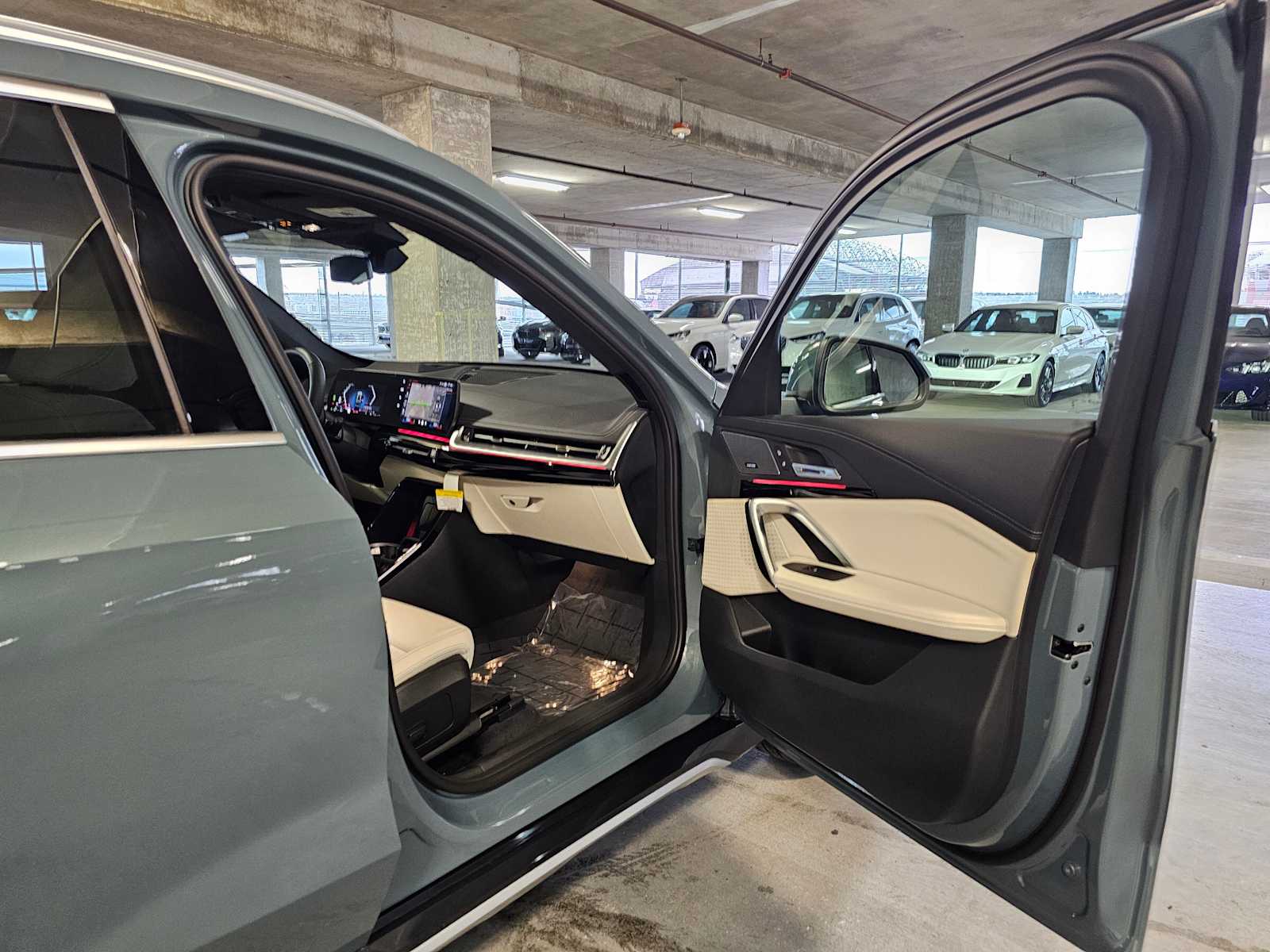 Thumbnail: 2026 BMW X1 - 40