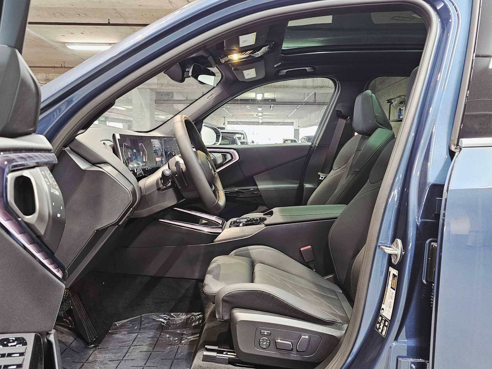 Thumbnail: 2026 BMW X3 - 23