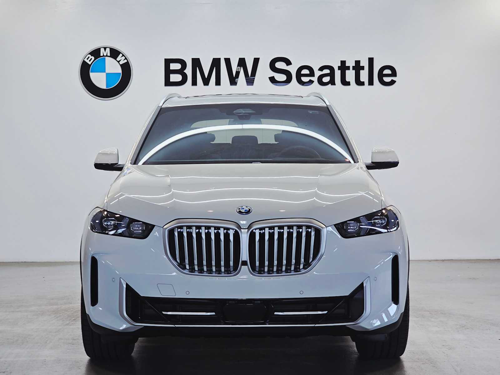 Thumbnail: 2026 BMW X5 - 6