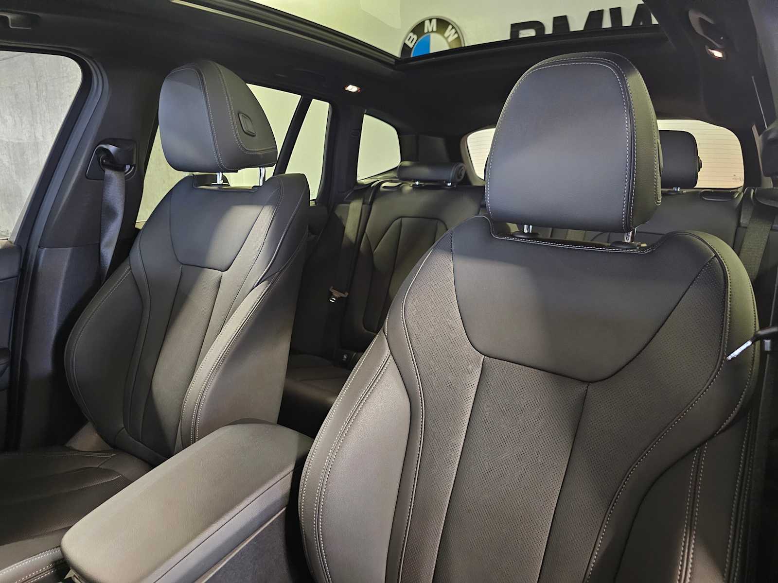 Thumbnail: 2023 BMW X3 - 33