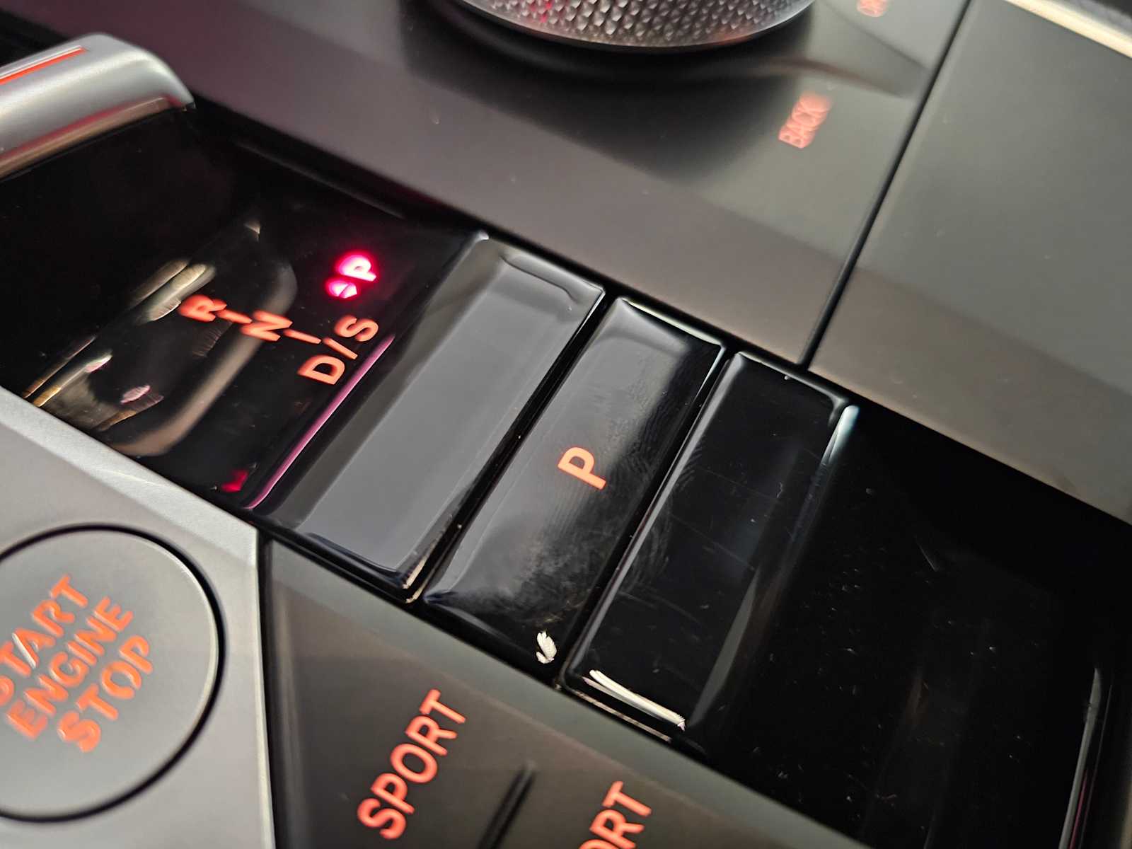 Thumbnail: 2025 BMW 3 Series - 26