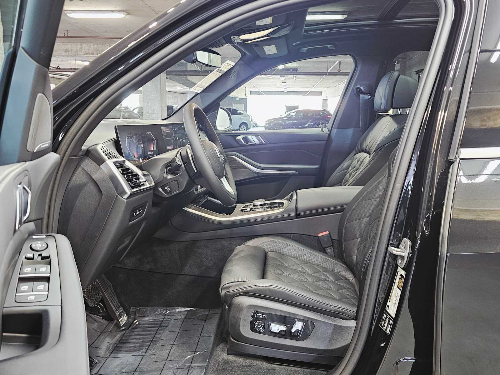 Thumbnail: 2026 BMW X5 - 22