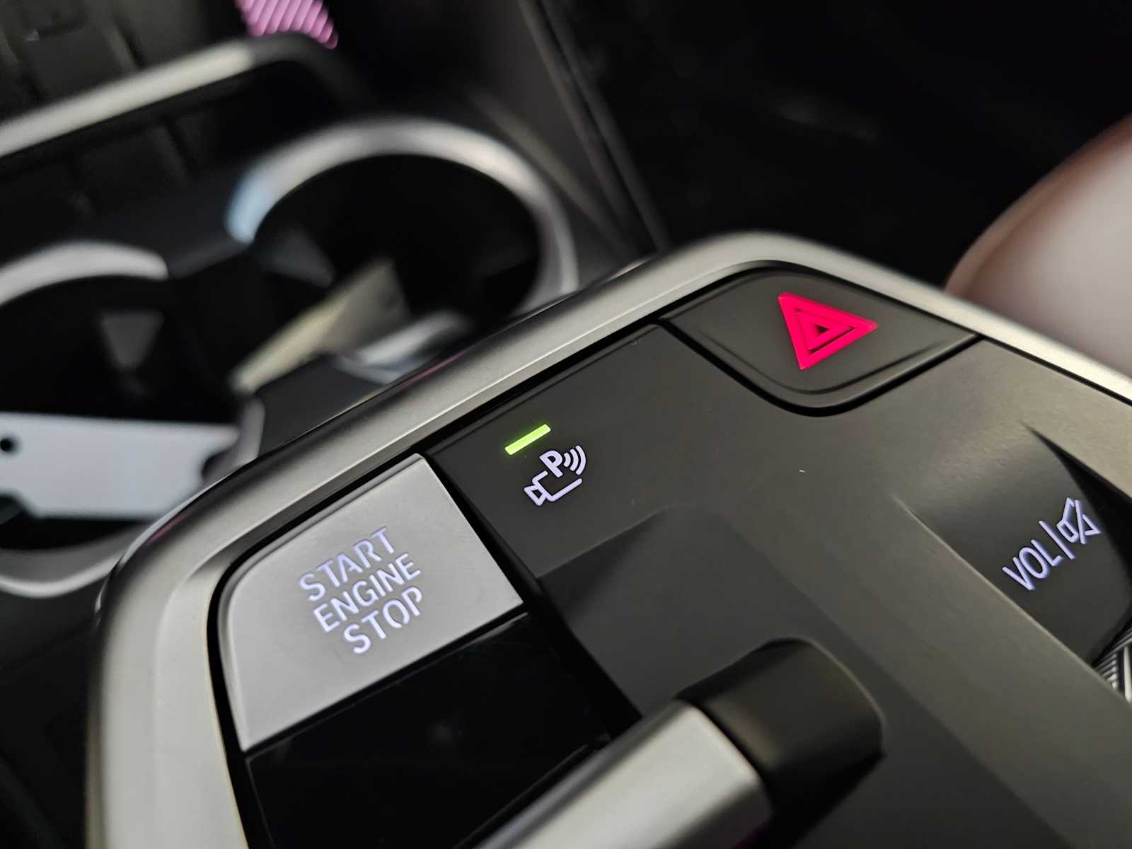 Thumbnail: 2025 BMW X1 - 28