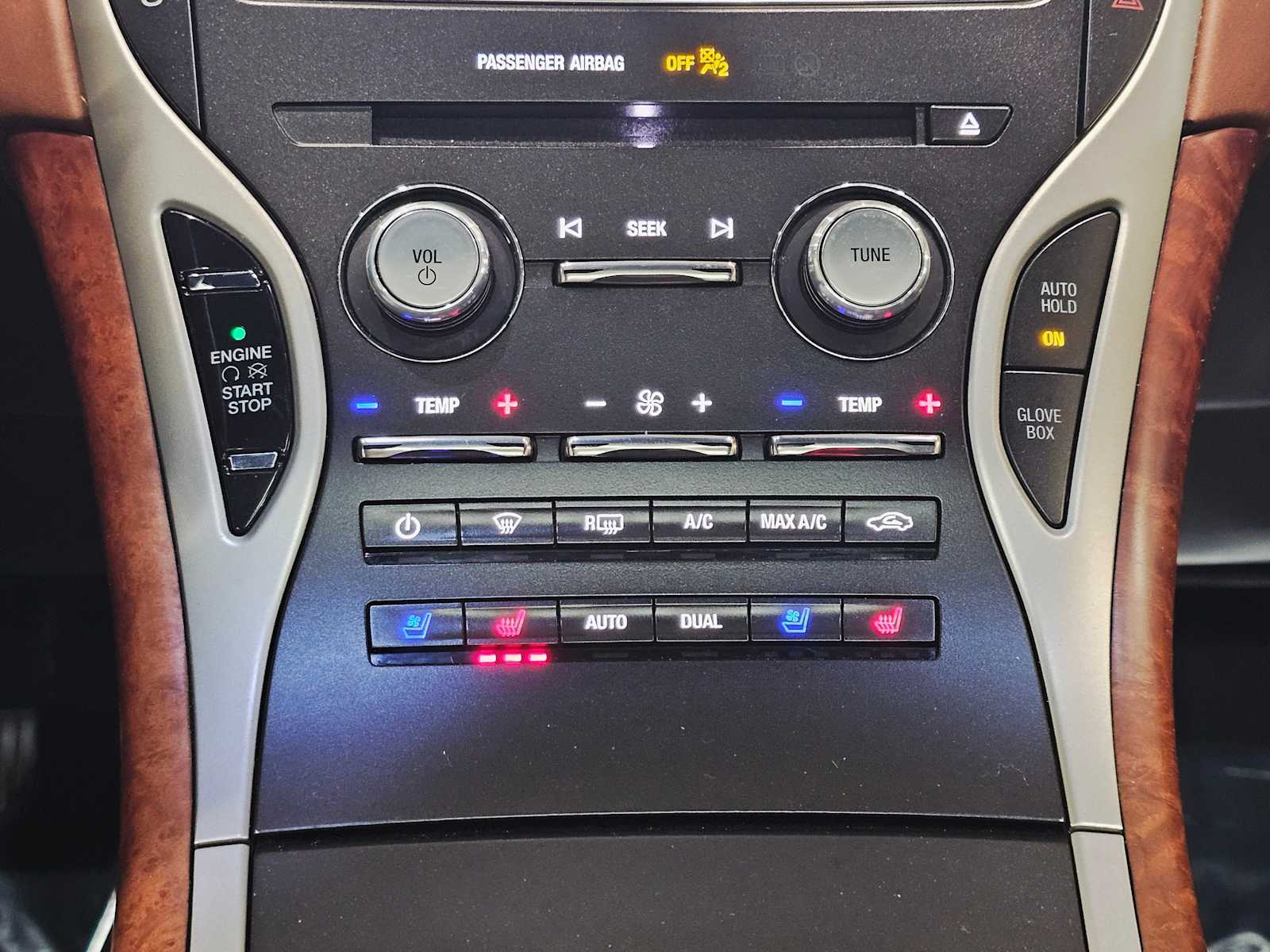 Thumbnail: 2019 Lincoln Nautilus - 19