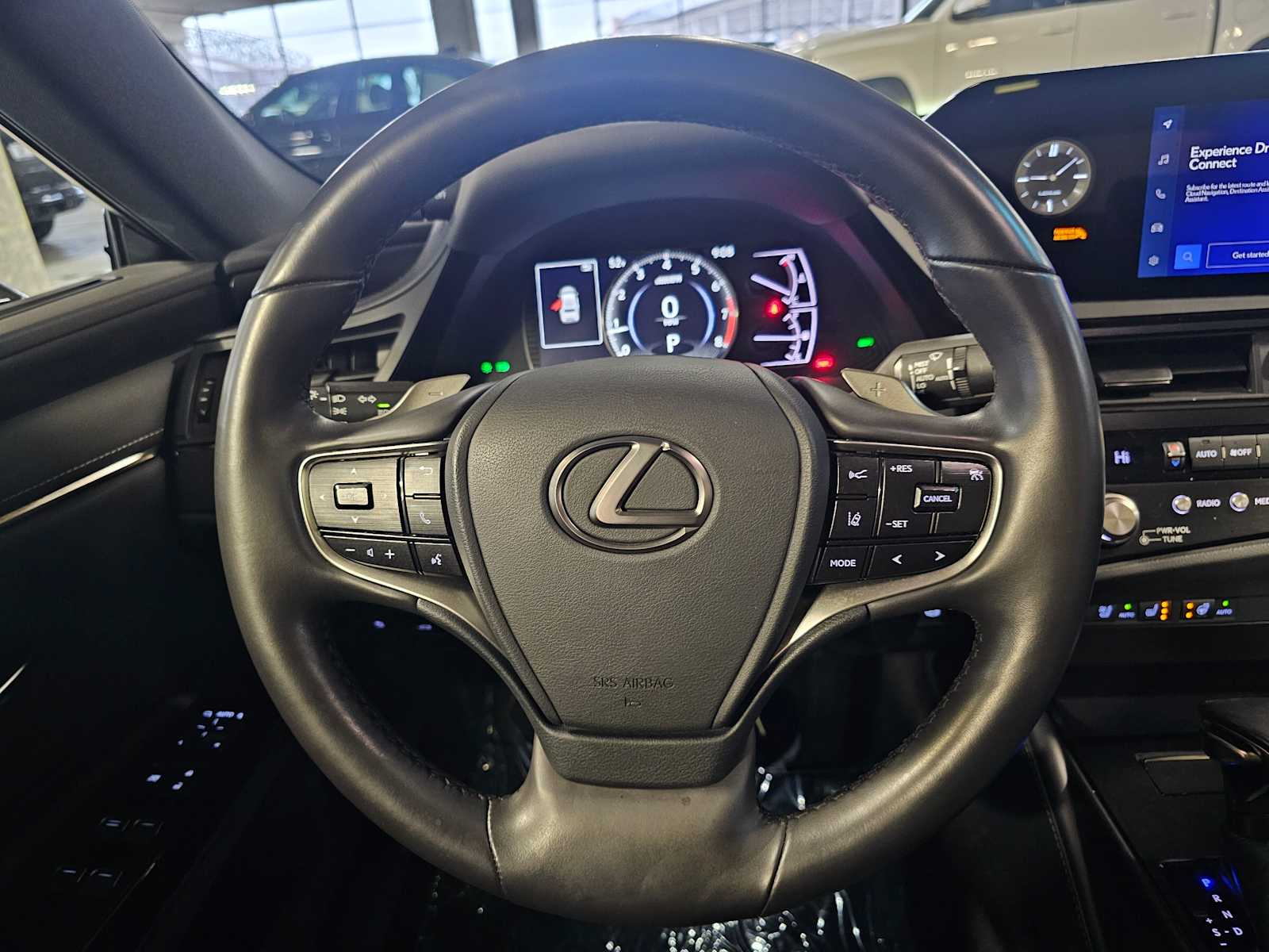 Thumbnail: 2023 Lexus ES - 11